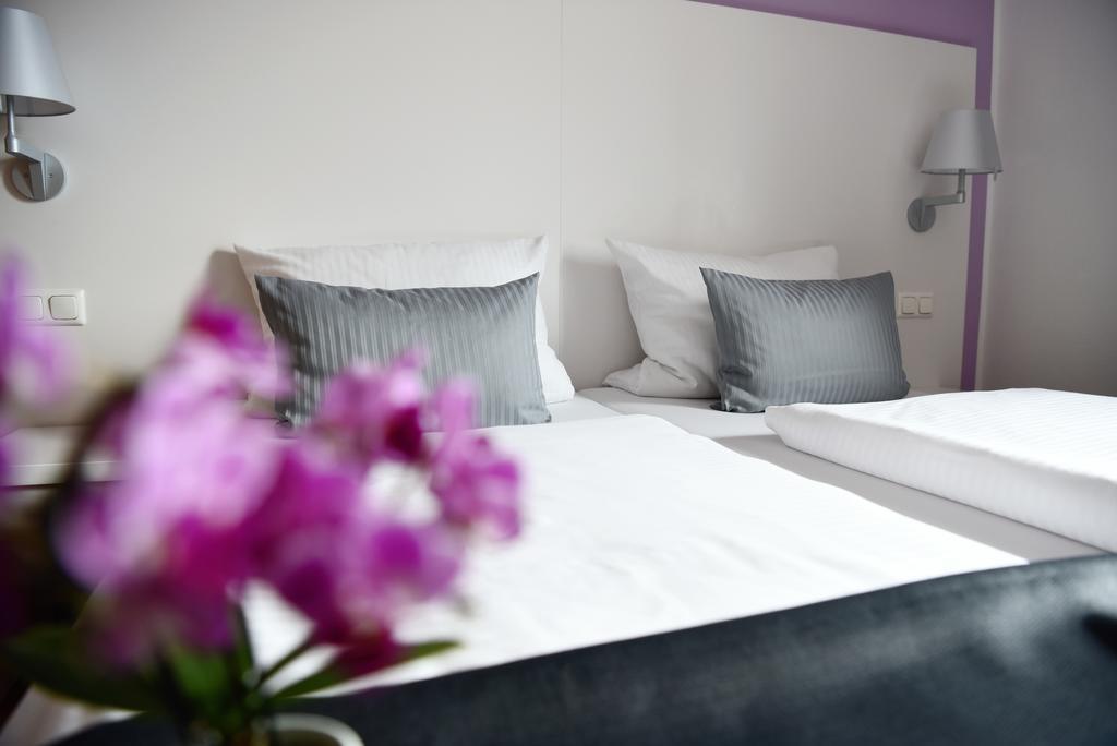 Hotel Am Alten Park Augsburg Dış mekan fotoğraf