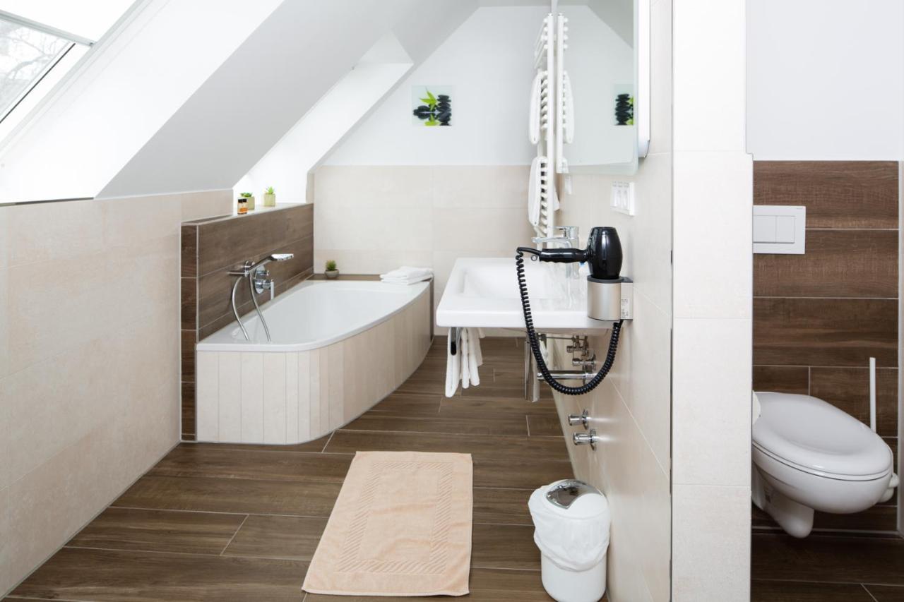 Hotel Am Alten Park Augsburg Dış mekan fotoğraf